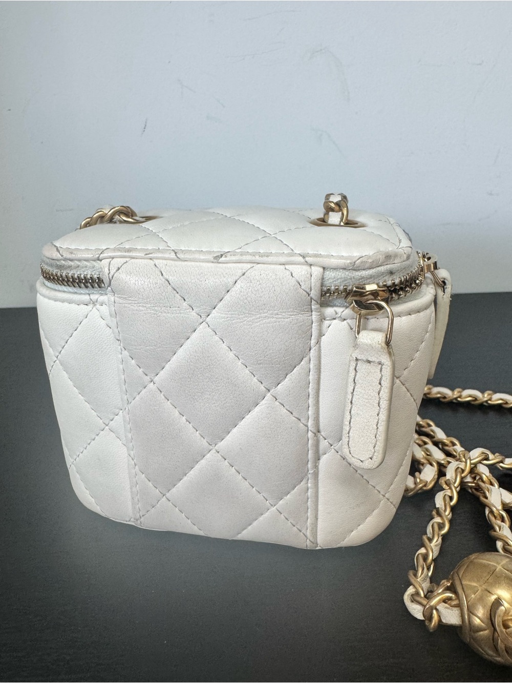 CHANEL Vanity leather crossbody bag - Picture 3 of 15